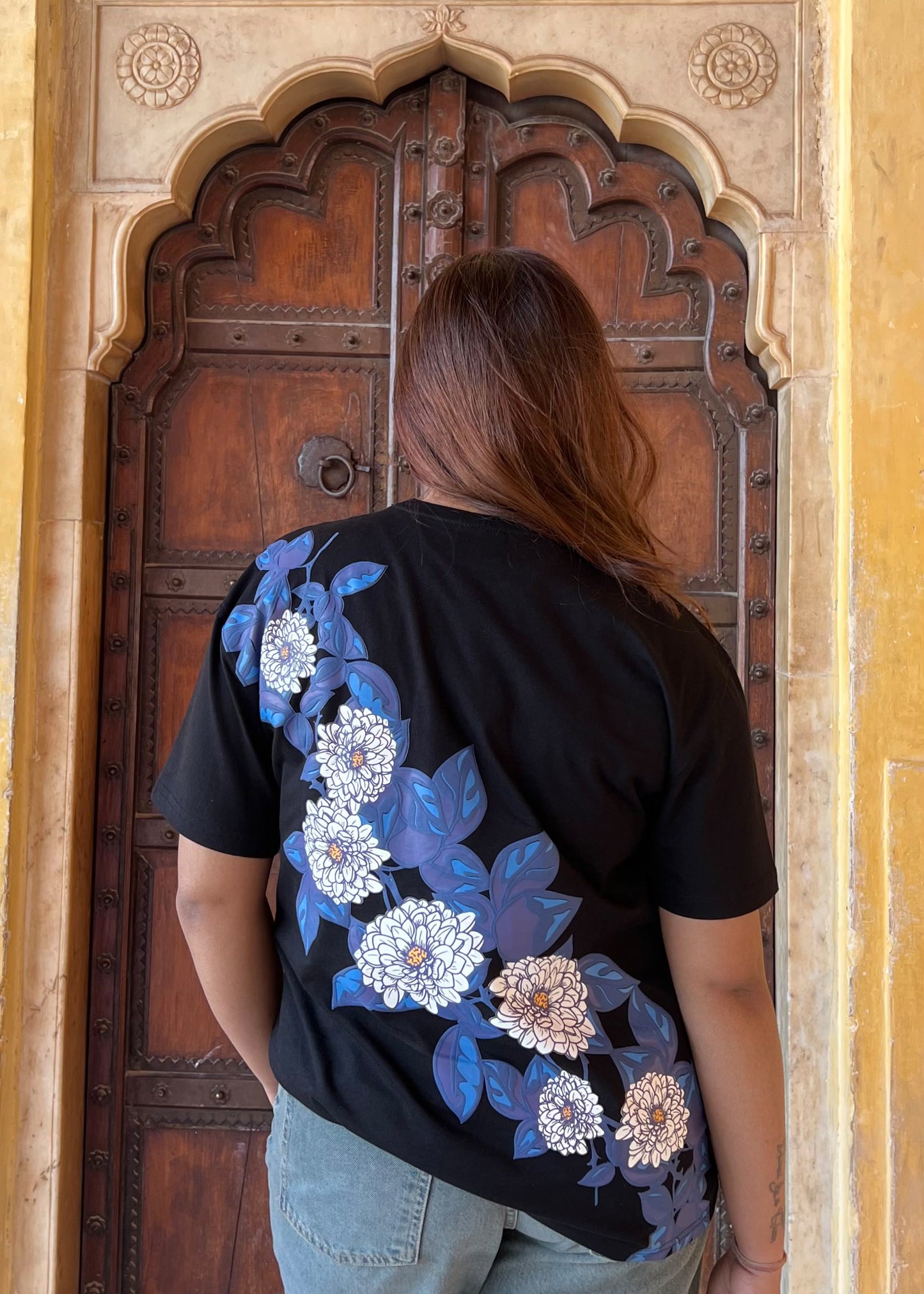 Midnight Bloom Tee - Black