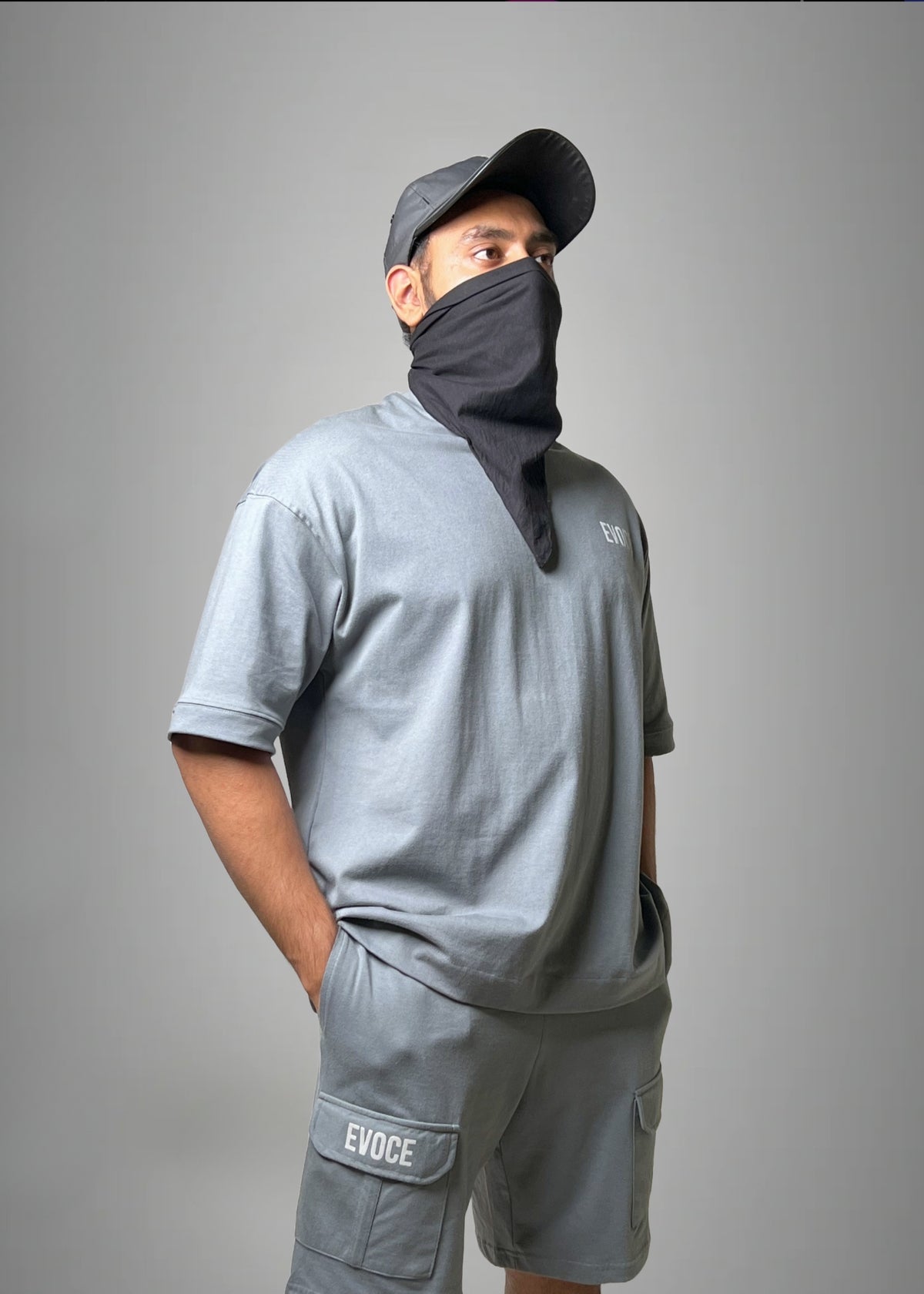 CARGO SHORTS - GREY