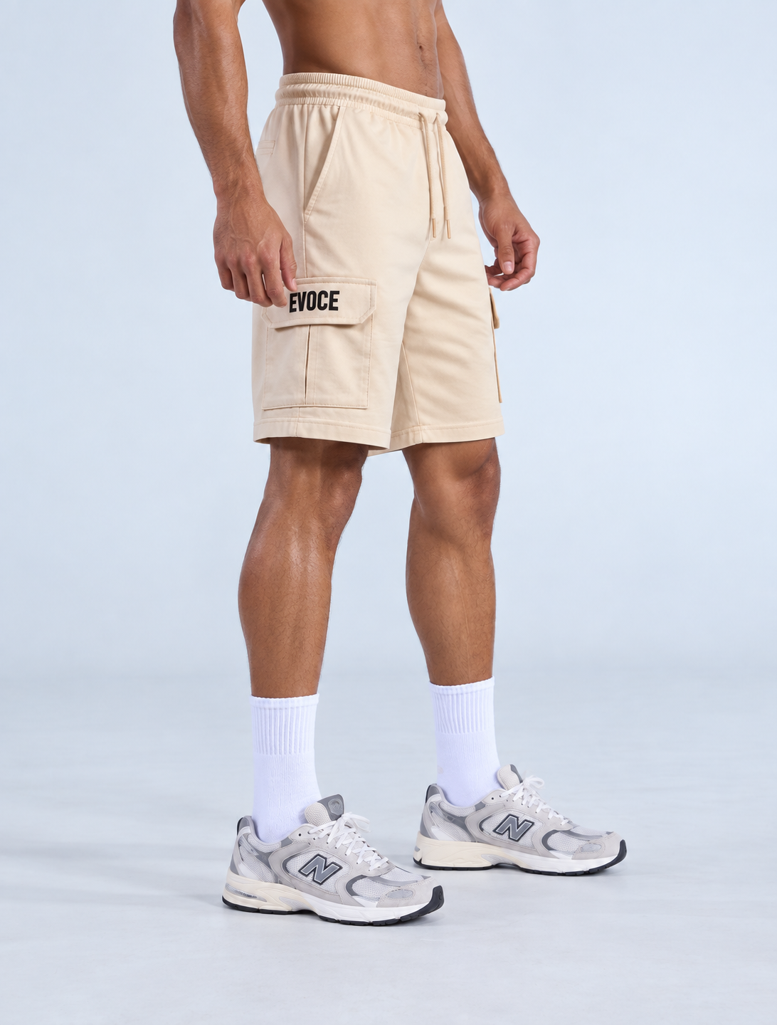 CARGO SHORTS - BEIGE