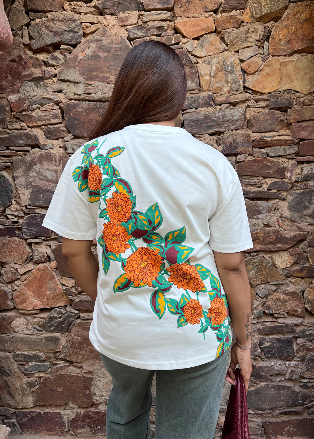 GOLDEN BLOOM T-SHIRT